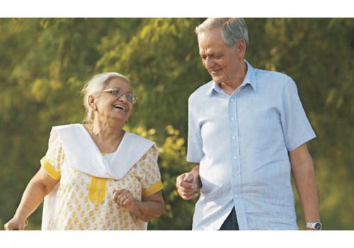 Chăm sóc xương khớp cho người cao tuổi theo quan điểm của Đông y